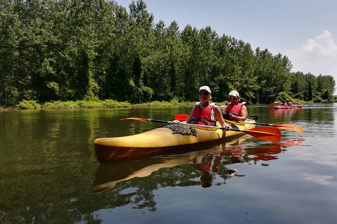 Belgrade Amazon Kayak Adventure - From Kej Oslobođenja to Beljarica’s quiet channels