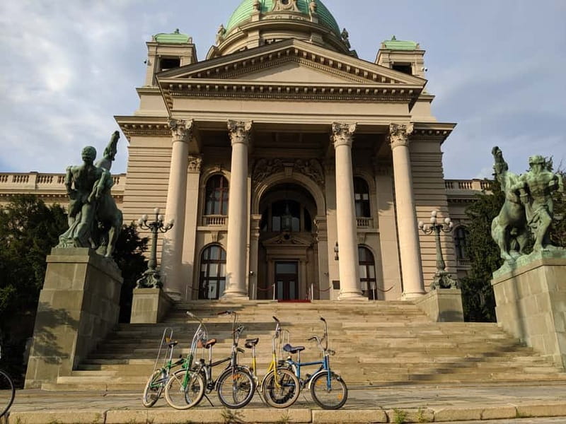 Belgrade Bike tour - Kalemegdan Fortress and the meeting of two rivers