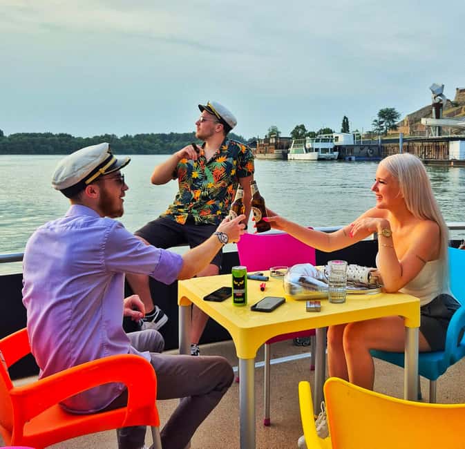 Belgrade: Catamaran Sightseeing Cruise Adventure - Great War Island and the meeting of two rivers