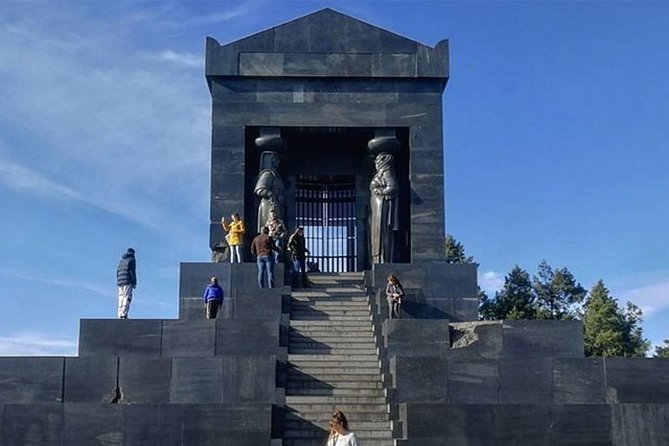 Belgrade City Tour and Avala Mountain - Why this five-hour route works for a first look