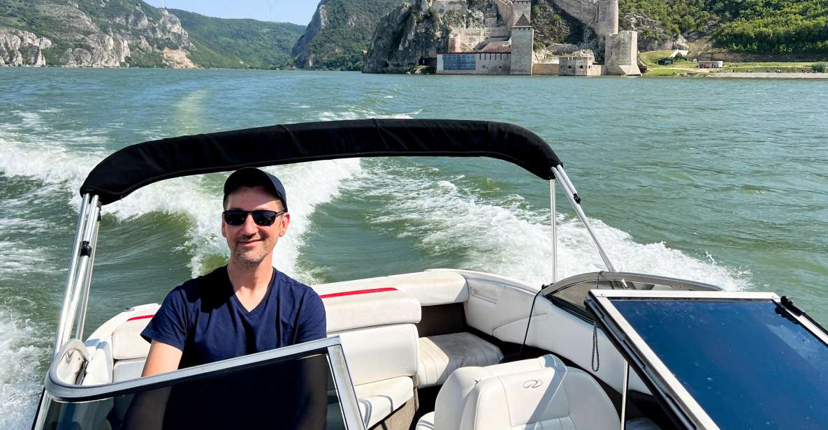 Belgrade: Golubac Fortress with Iron Gate Speed Boat Ride - Rakija at Pruna Distillery and Winery