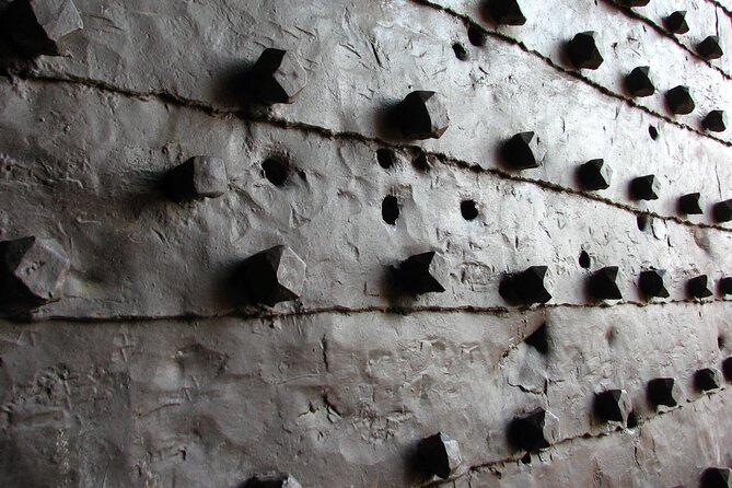 Belgrade Insight Private Tour - For Those Who Seek Answers - The Museum of Yugoslavia and House of Flowers
