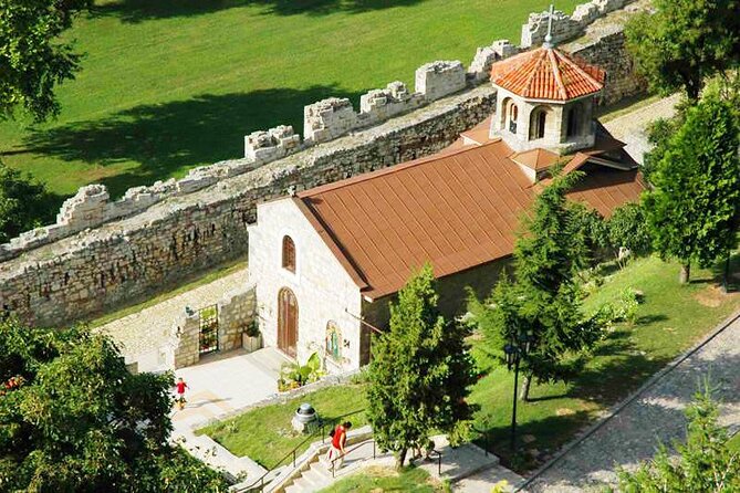 Belgrade Old City 2-Hour Walking Tour - Pobednik, Belgrade’s famous symbol