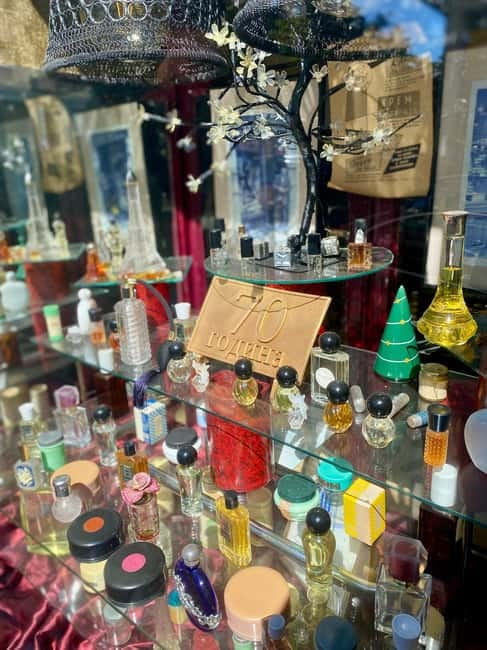 Belgrade: Perfume Atelier and Custom Perfume Experience - Entering Belgrade’s oldest perfume atelier