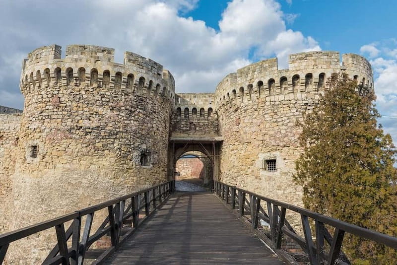 Belgrade: Private City Highlights Guided Walking Tour - Key points to know before booking