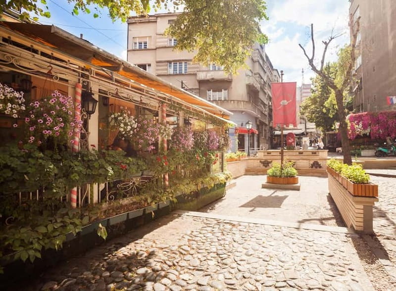 Belgrade: Private City Highlights Guided Walking Tour - Seeing Belgrade through a local host