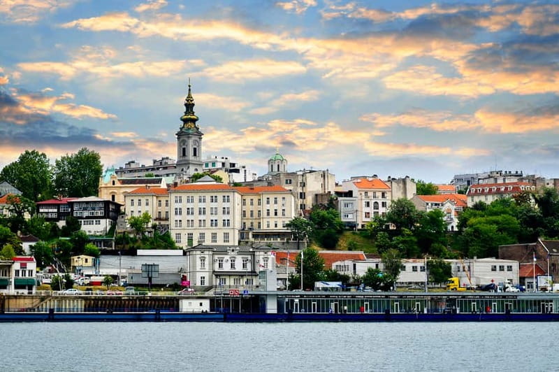 Belgrade: Private Layover Tour from Nikola Tesla Airport - Meeting your guide at Nikola Tesla Airport