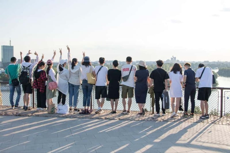 Belgrade: Shared Group or Private Guided Walking Tour - Starting at parliament and the royal residences