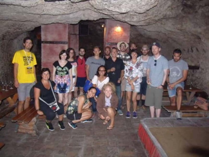 Belgrade: Underground Tour with Glass of Wine - Meeting the guide in Republic Square