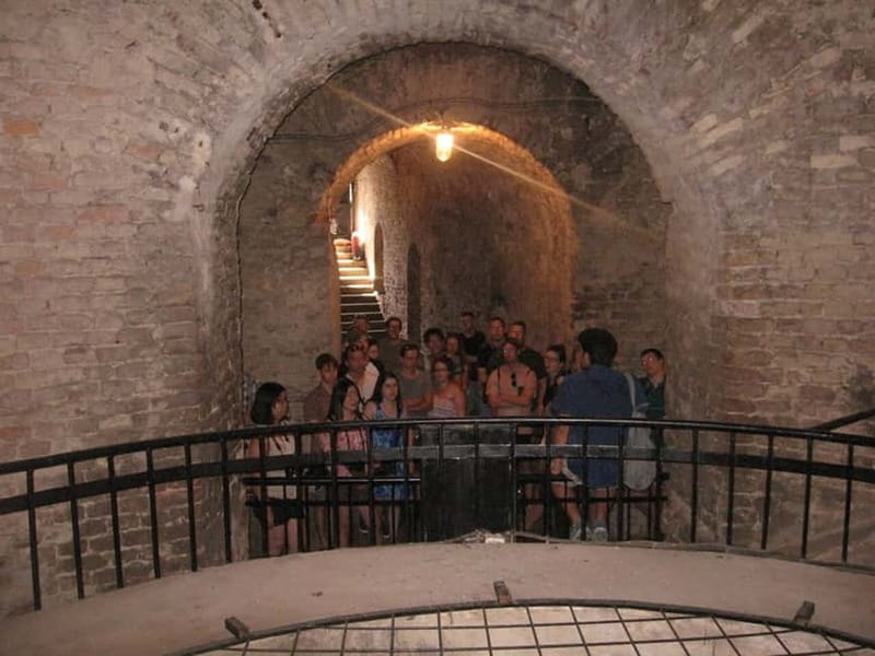 Belgrade: Underground Tour with Glass of Wine - A Tito-era bunker and the modern military story