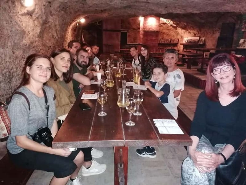 Belgrade: Underground Tour with Glass of Wine - Barutana and its Roman sarcophagi