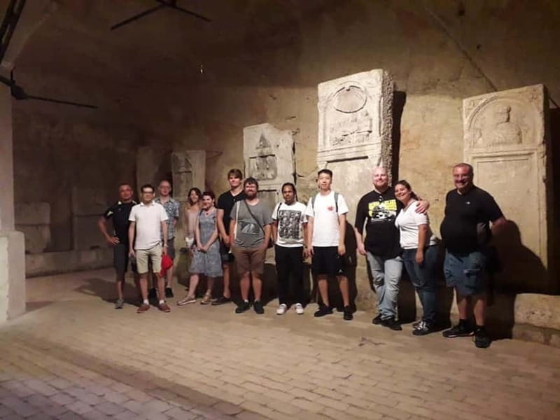 Belgrade: Underground Tour with Glass of Wine - Finishing with Serbian wine underground