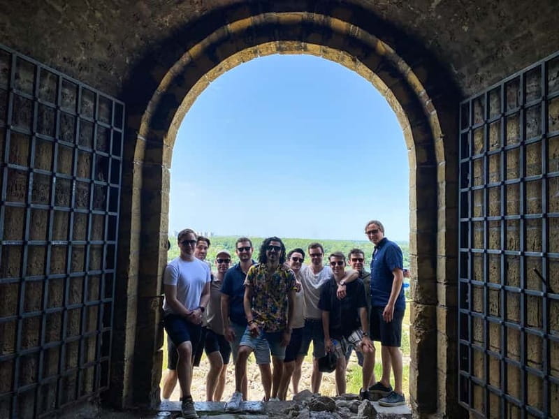 Belgrade: Underground Tour with Riverside Sparkling Wine - What the guide adds to the experience