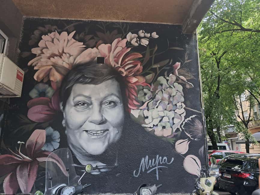 Belgrade: Women's Side of History Walking Tour with Coffee - Key points to know before you book