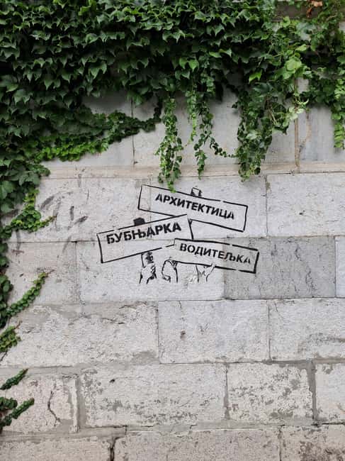 Belgrade: Women's Side of History Walking Tour with Coffee - From Roman Singidunum to modern Serbia