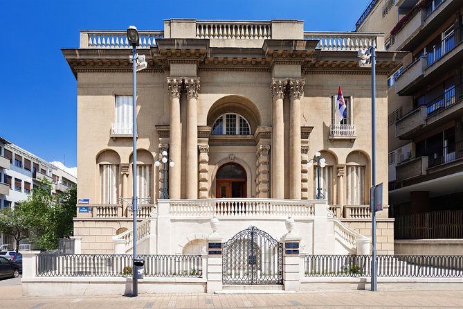 Captivating Belgrade Museums Walk with Insider Tales - Kalemegdan Park and the best pause for photographs