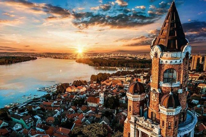 E-Scooter Zemun Tour - Zemunski kej begins with the Danube