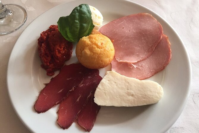 Food and culture tour in Belgrade - What the guides add to the experience