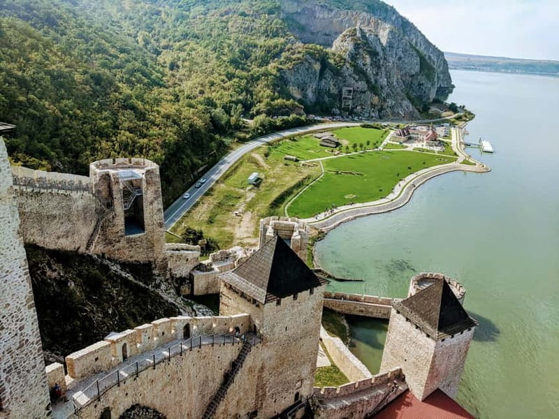 From Belgrade: Golubac Fortress and Iron Gate Gorge Tour - Kapetan Mišin Breg and the Serbian lunch