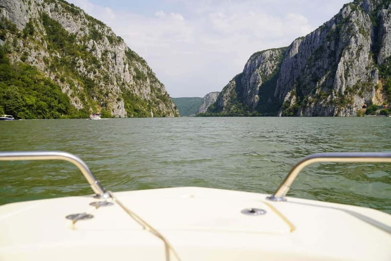From Belgrade: Golubac Fortress and Iron Gate Gorge Tour - A guide can make or break the long day