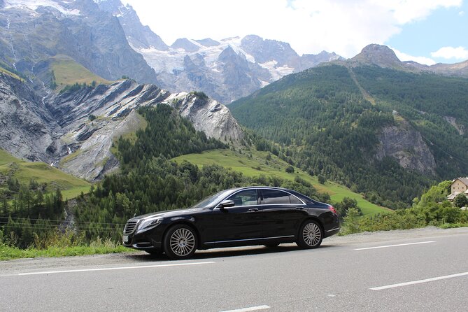 LUX Private transfer from Belgrade Airport - Meeting your driver inside Belgrade Airport