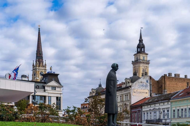 Novi Sad: Walking Tour city center and Petrovaradin Fortress - English, Russian, and the guide’s local perspective