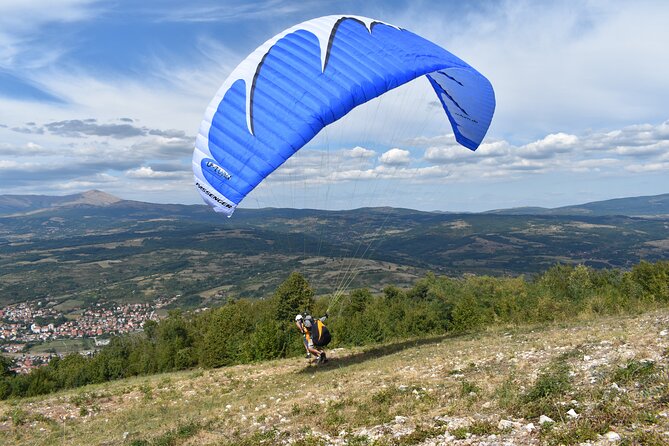 Paragliding Tandem Flight Experience in Sokobanja - What the GoPro and private format add