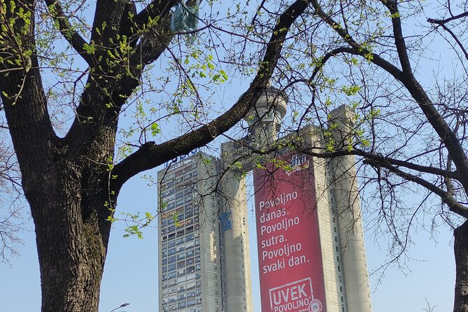 Private 4 Hours Space Architecture Tour in Belgrade - Sava Center and the shape of international politics