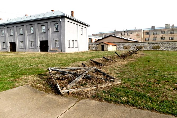 Private Day Trip from Belgrade: Nis Sightseeing Tour & Devil's Town - Mediana and Nis’s Roman-era luxury