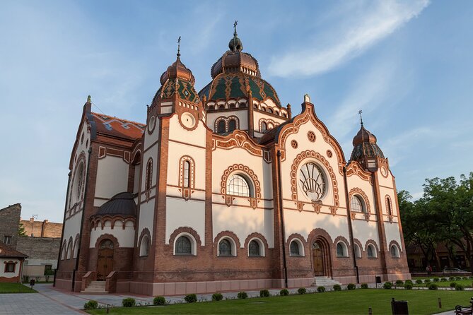 Private Full-Day Tour to Subotica, Palić lake & Sombor from Belgrade - Palić Lake and its early 20th-century park