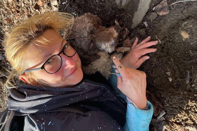 Private Guided Truffle Hunting Tour in Serbia with Lunch - Lunch with wine, pasta, and truffle jam