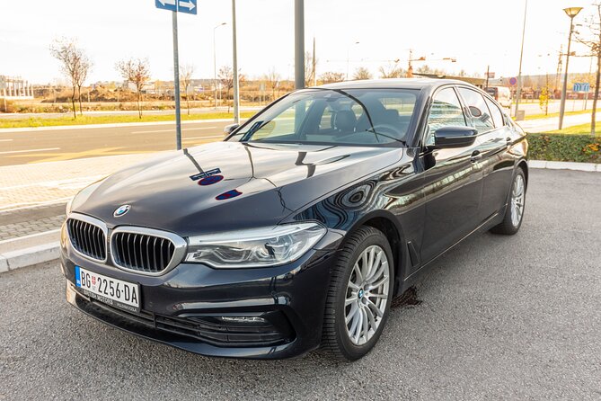 Private Limo Transfer from Beograd Airport to Belgrade downtown - Vehicle comfort and small extras