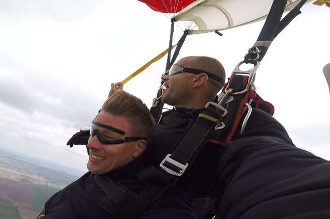 Private Skydiving Experience In Belgrade - The freefall and parachute descent