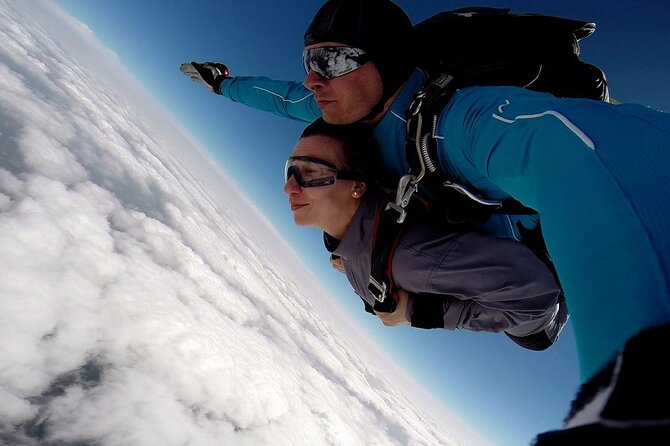 Private Skydiving Experience In Belgrade - Timing your booking around Serbian weather