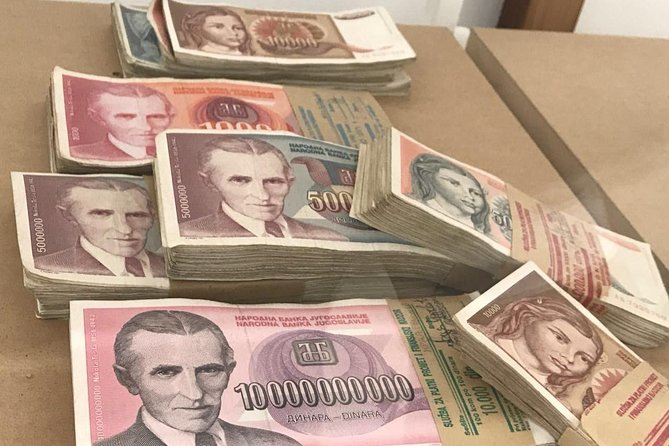 Red Belgrade Communist Tour - Dedinje, Tito’s world, and the Museum of Yugoslavia