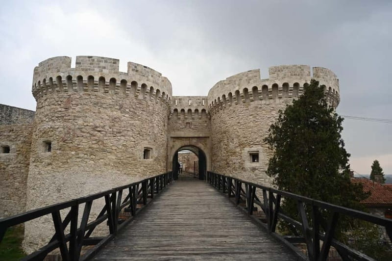 Walking Tour in Belgrade - Skadarlija changes the mood