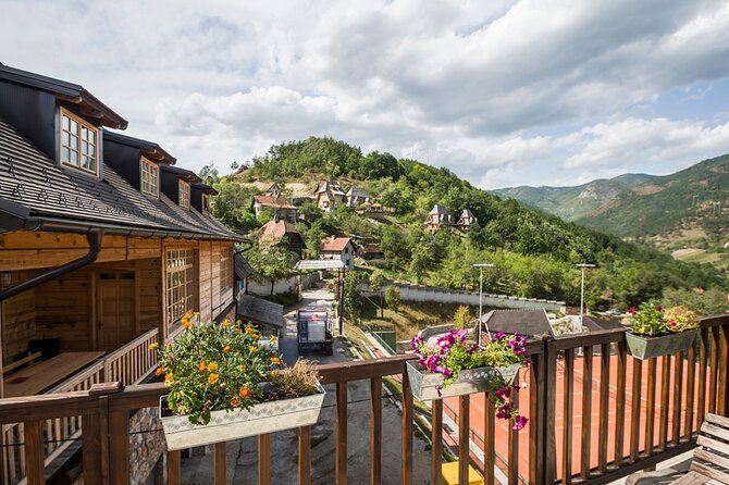 Western Serbia: Drina River House & Mokra Gora (Sargan 8 + Drvengrad) - The Sargan 8 railway from Mokra Gora